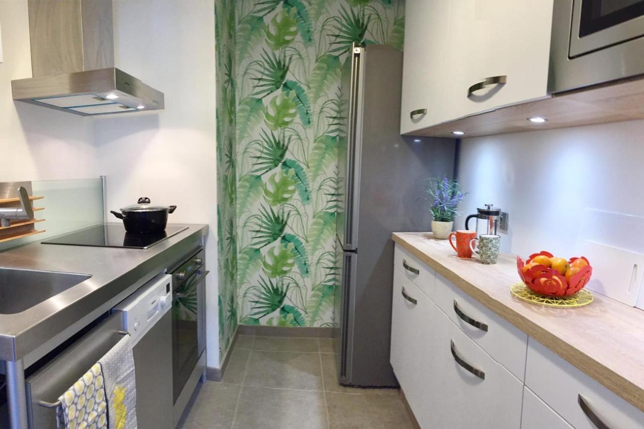 Hébergement de vacances Charming With Private Pool *